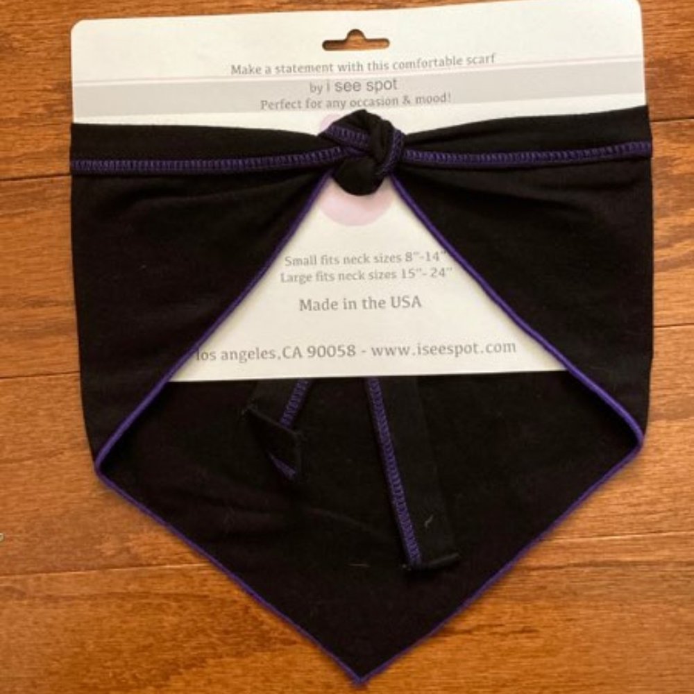 I See Spot Halloween Pet Bandana - Picture 3 of 6